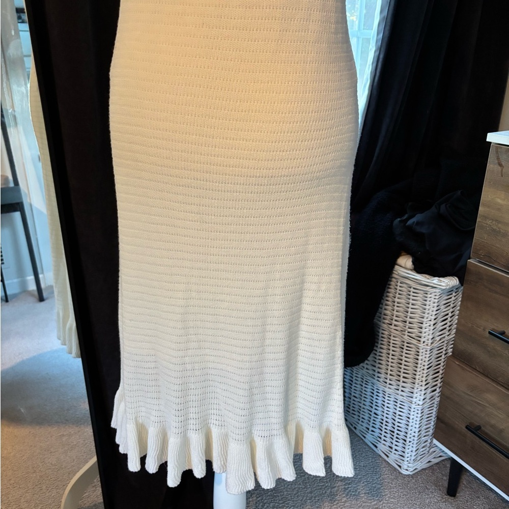 Cream Knit Ruffle Sleeve Dress - Picture 4 of 4